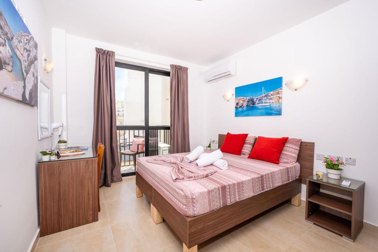 Sea Bliss Apartments With Terrace Just Off Seafront In St Paul'S Bay - By Getawaysmalta 세인트폴스베이 외부 사진