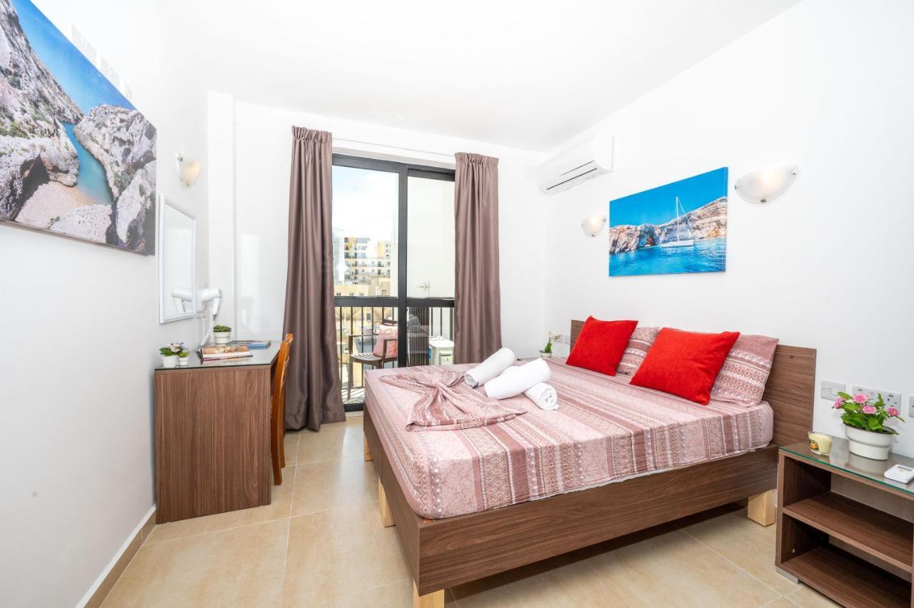 Sea Bliss Apartments With Terrace Just Off Seafront In St Paul'S Bay - By Getawaysmalta 세인트폴스베이 외부 사진