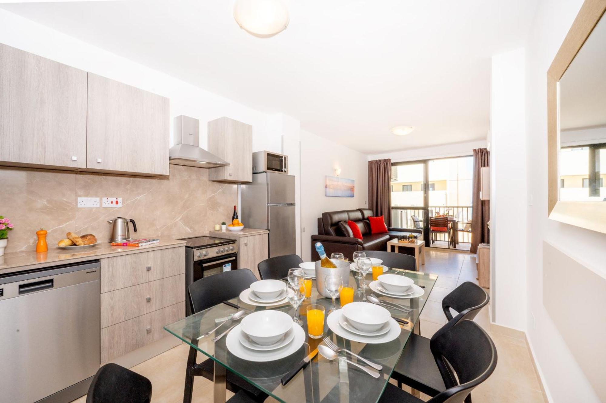 Sea Bliss Apartments With Terrace Just Off Seafront In St Paul'S Bay - By Getawaysmalta 세인트폴스베이 외부 사진
